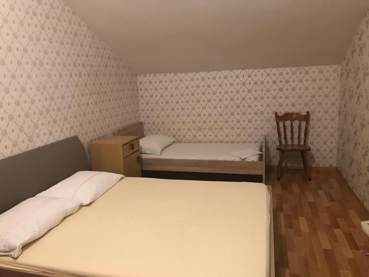 Big 4-bedroom apartment Perica, Podstrana Buitenkant foto